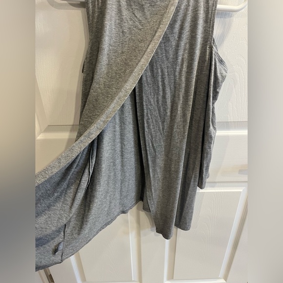 Cold Shoulder Long Sleeve Open Back Top - Picture 3 of 7